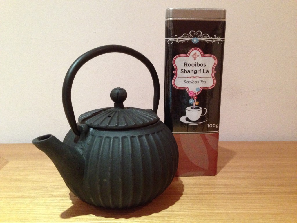 500ml Cast Iron Teapot & 100g Rooibos Shangri La by The Tea Merchant, South Africa